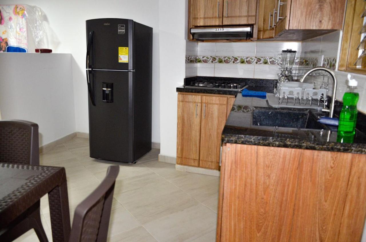 La plazoleta apartamento Appartamento Guatapé Esterno foto